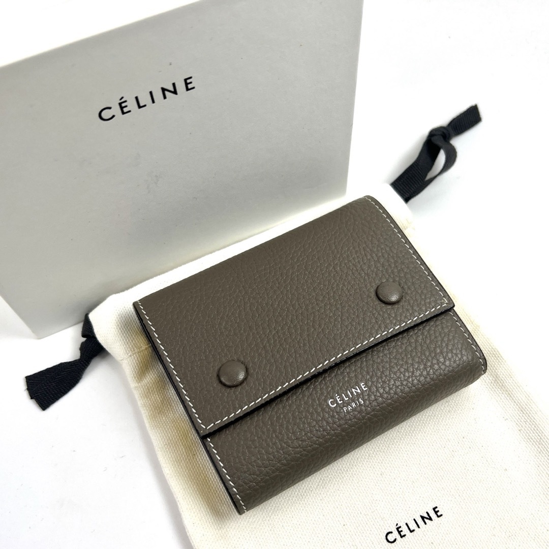 celine(セリーヌ)の【極上美品】セリーヌ　スモール フォールデッド マルチファンクション　正規品 レディースのファッション小物(財布)の商品写真