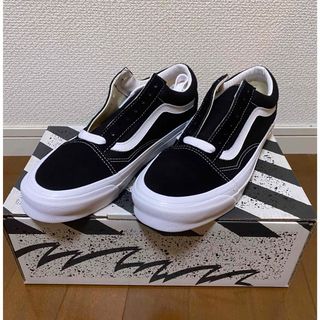 ヴァンズ(VANS)の完売品！VANS VAULT OG OLD SKOOL LX US8 箱付き(スニーカー)