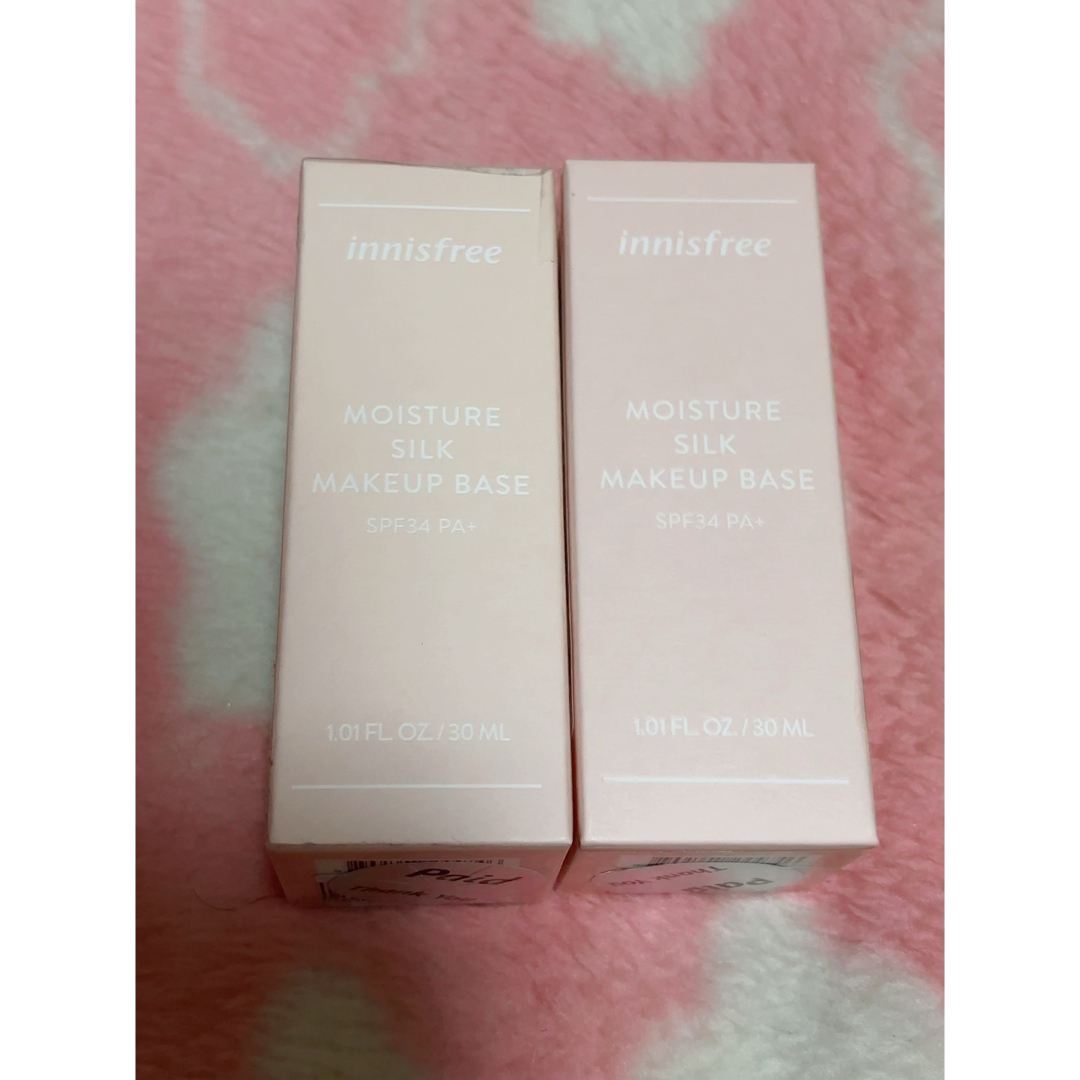 Innisfree(イニスフリー)のイニスフリー　innisfree モイスチャーシルクベース 3番 peach コスメ/美容のベースメイク/化粧品(化粧下地)の商品写真