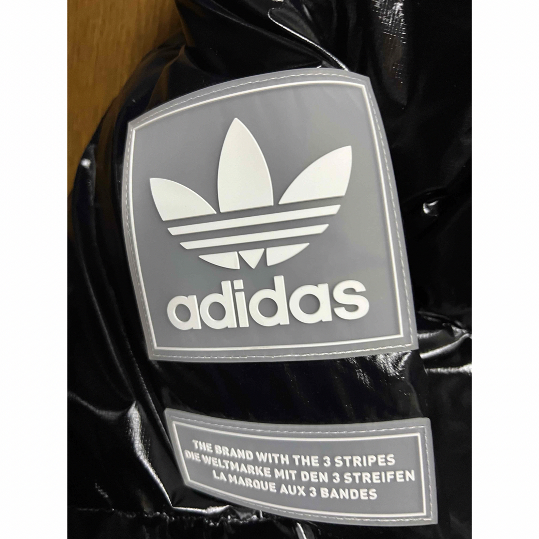 Originals（adidas）(オリジナルス)のアディダスオリジナルス　トレフォイルダウンジャケット メンズのジャケット/アウター(ダウンジャケット)の商品写真