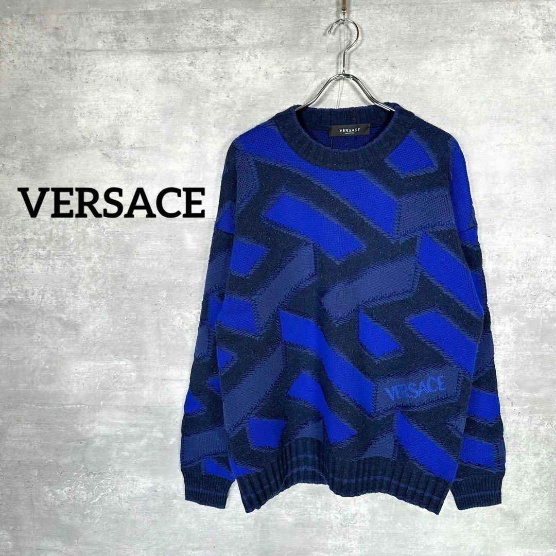 VERSACE(ヴェルサーチ)の『VERSACE』 ヴェルサーチ (44) 総柄 クルーネックニット メンズのトップス(ニット/セーター)の商品写真