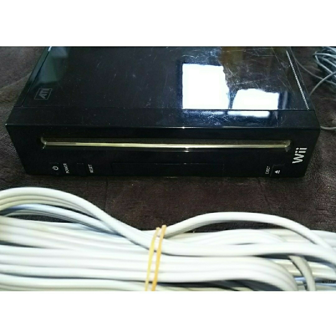 Wii - Wii本体 後期型 クロ 箱無しコントローラセットの通販 by Wii - Wii本体 後期型 クロ 箱無しコントローラセットの通販 by