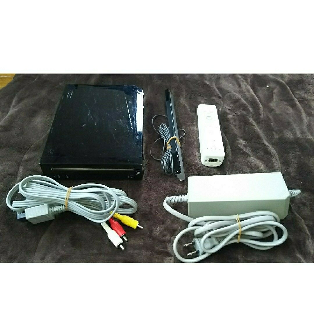Wii - Wii本体 後期型 クロ 箱無しコントローラセットの通販 by Wii - Wii本体 後期型 クロ 箱無しコントローラセットの通販 by