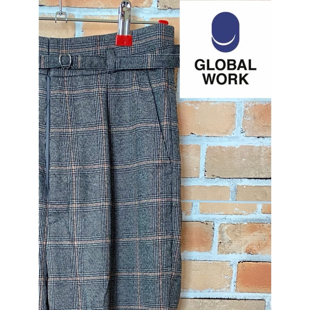 GLOBAL WORK(グローバルワーク)の【上品】GROBALWORK グローバルワーク☆シンプルなキレイめチェックパンツ レディースのパンツ(クロップドパンツ)の商品写真