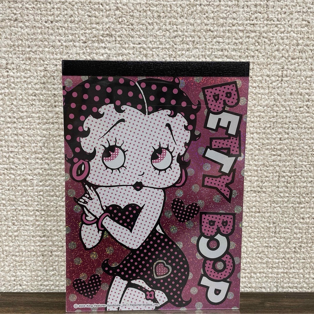 Betty Boop(ベティブープ)の平成レトロ ベティブープ メモ帳 インテリア/住まい/日用品の文房具(ノート/メモ帳/ふせん)の商品写真