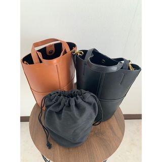 フレイアイディー(FRAY I.D)のcross bucket bag(ハンドバッグ)