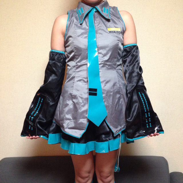 送料込】激安♡初音ミクコスプレ衣装の通販 by たまごろうのお店 送料込】激安♡初音ミクコスプレ衣装の通販 by たまごろうのお店