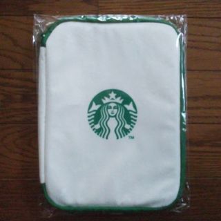 スターバックス(Starbucks)の新品　未使用　未開封　スターバックス　2024　福袋　マルチケース(ノベルティグッズ)