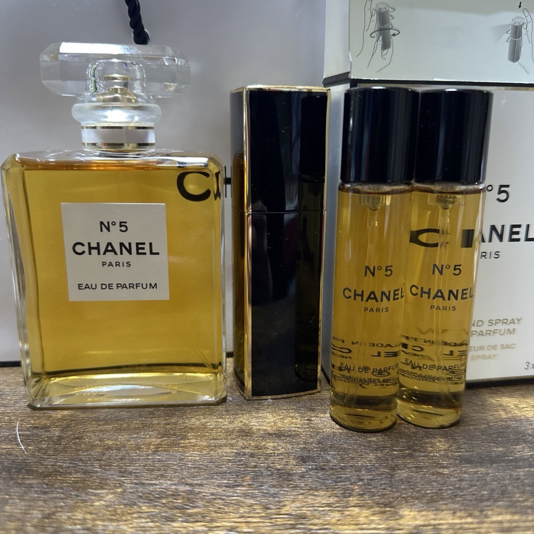 CHANEL(シャネル)のChanel No.5 Eau de Parfum セット+ルージュココボーム コスメ/美容の香水(香水(女性用))の商品写真