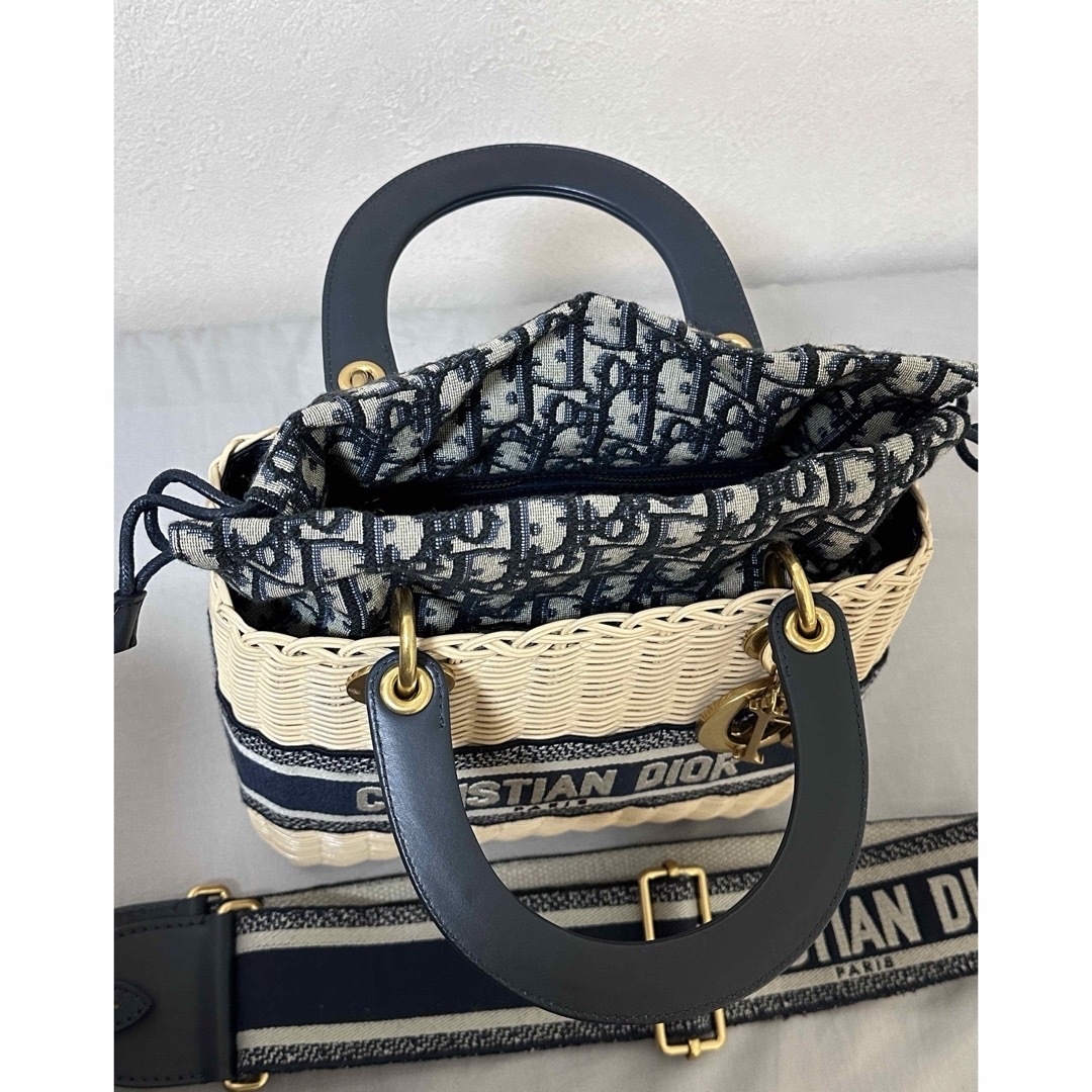 Christian Dior(クリスチャンディオール)のレディディオール ウィッカーバッグ DIOR OBLIQUE レディースのバッグ(ショルダーバッグ)の商品写真