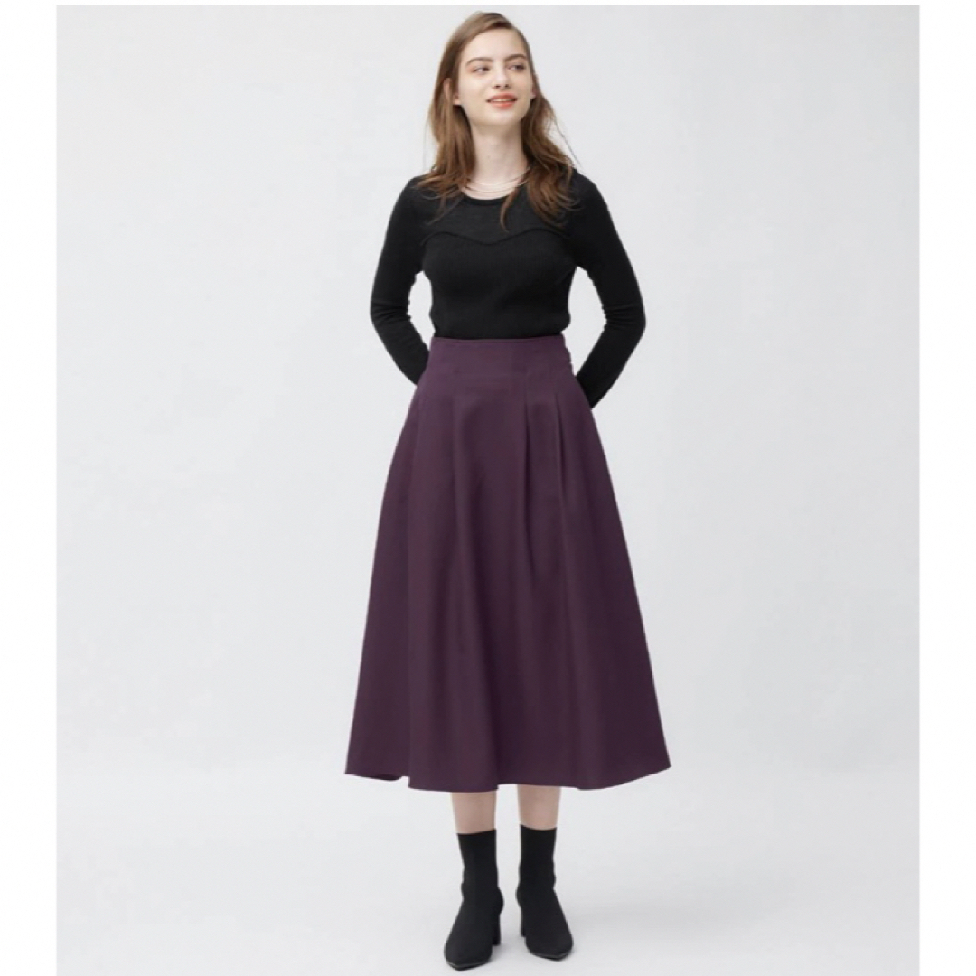 GU(ジーユー)のジーユー GU ハイウエストフレアミディスカート 新品タグ付 レディースのスカート(ロングスカート)の商品写真