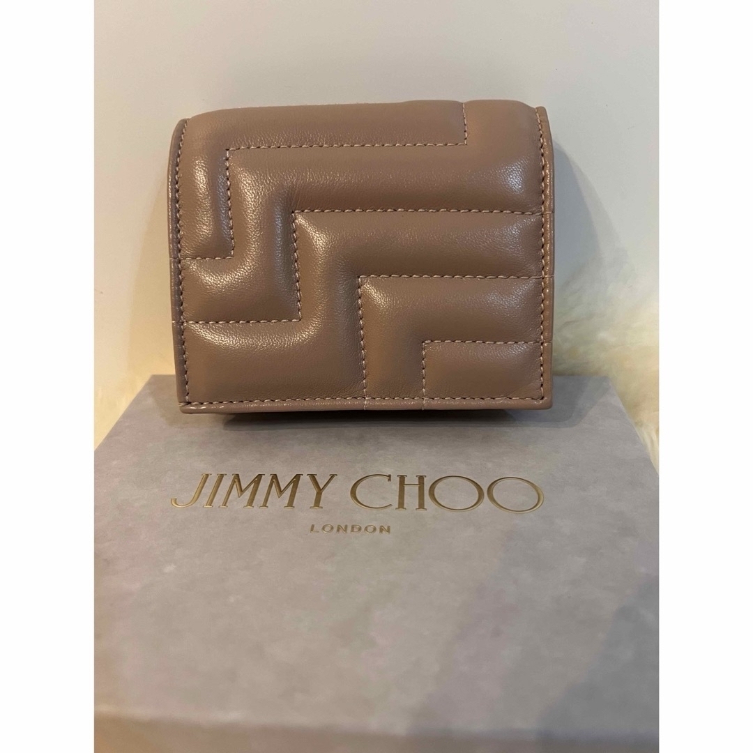 JIMMY CHOO(ジミーチュウ)の新品Jimmychoo 二つ折り財布　ベージュ系 レディースのファッション小物(財布)の商品写真