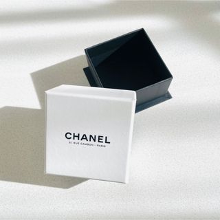 シャネル アクセサリーケース ショッパーの通販 20点 | CHANELの ...