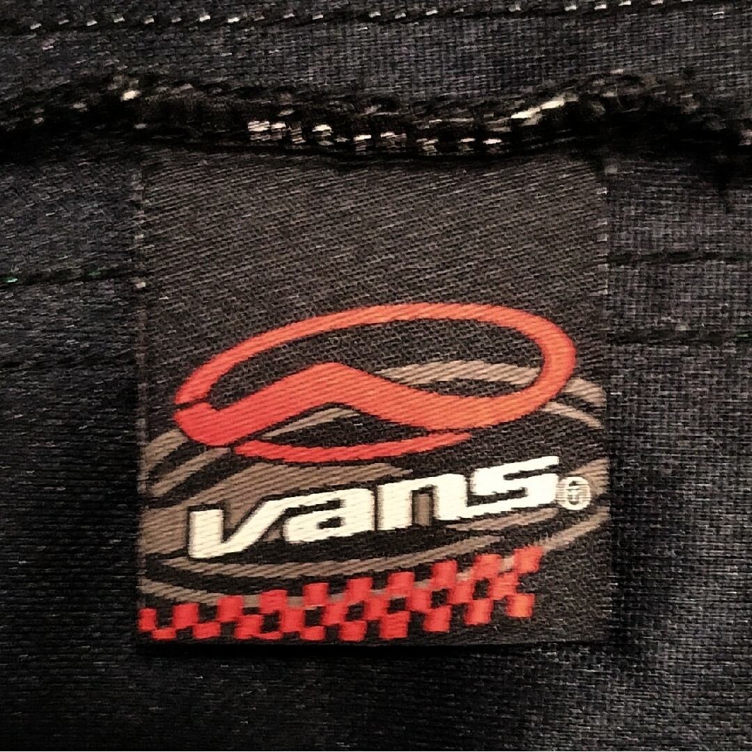 VANS(ヴァンズ)の【希少】VANS トラックジャケット ダブルジッパー ラグランスリーブ メンズのトップス(ジャージ)の商品写真