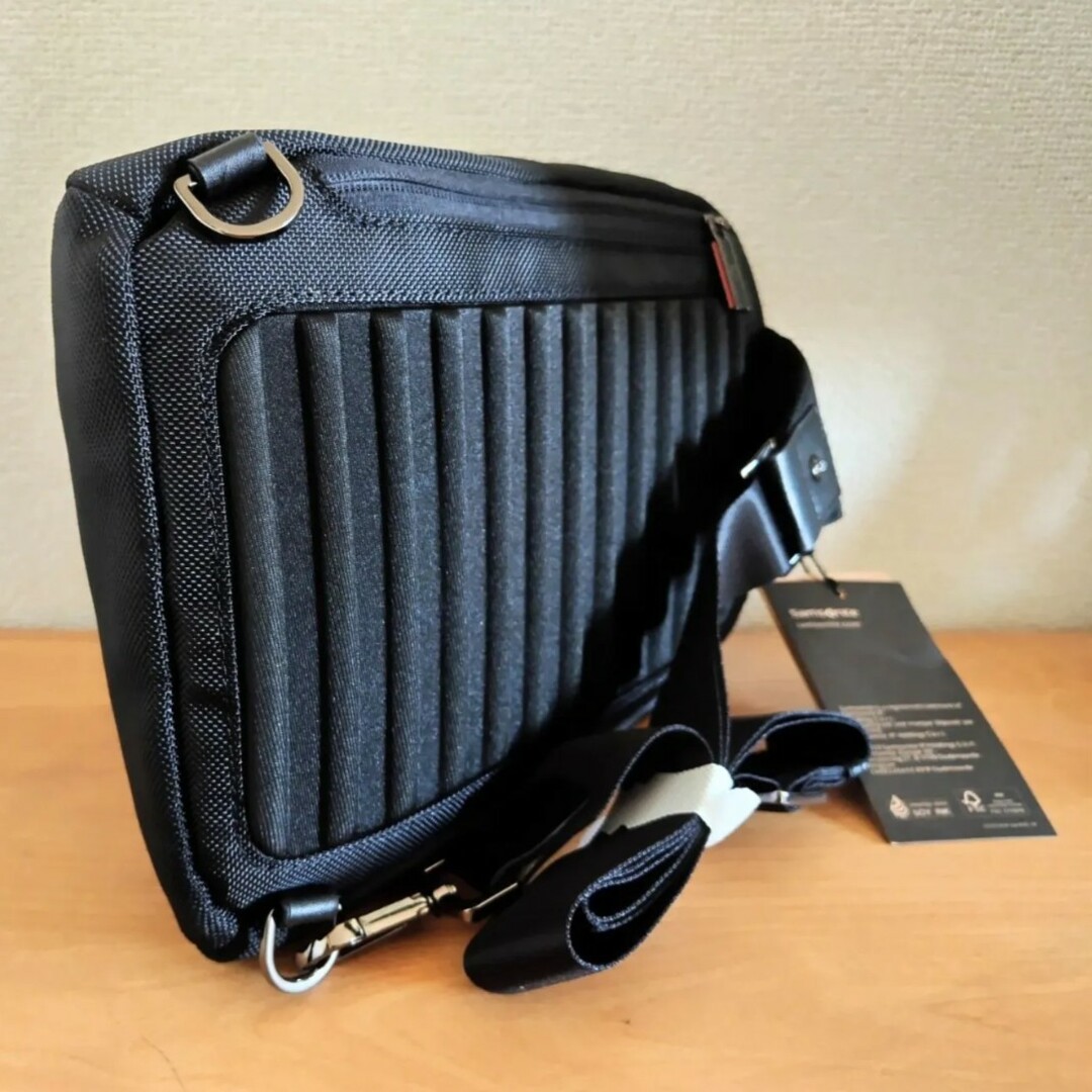 Samsonite(サムソナイト)の【限定品】Samsonite ボディバッグ／ブラック（★新品★） レディースのバッグ(ボディバッグ/ウエストポーチ)の商品写真