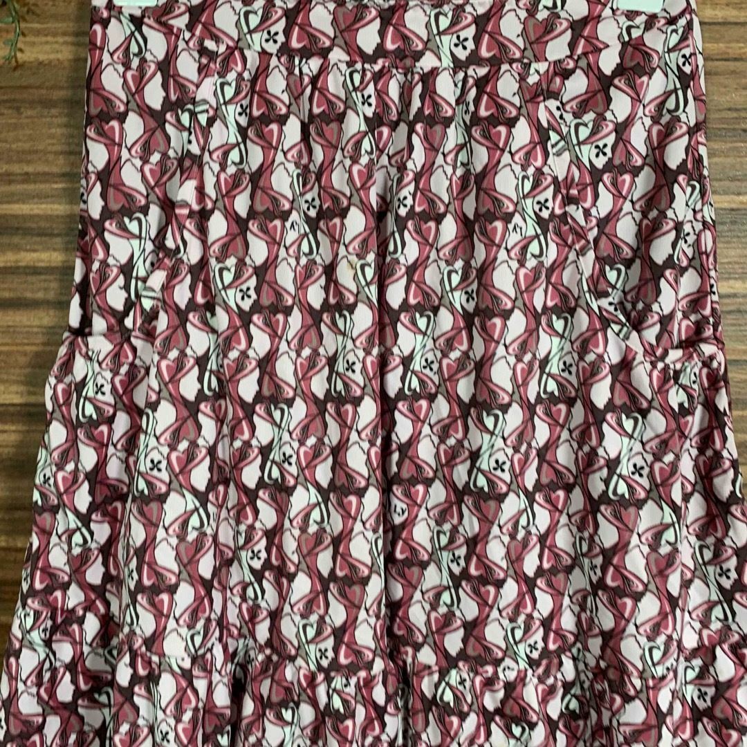 LYON(リヨン)のLYON リヨン スカート フリーサイズ 紫 パープル 花柄 レディースのスカート(ひざ丈スカート)の商品写真