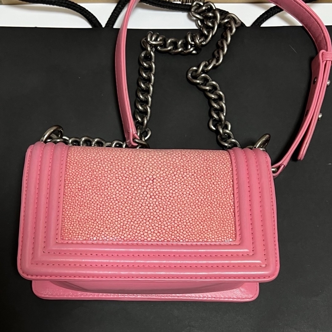 CHANEL(シャネル)のシャネルCHANELショルダーバッグ ボーイシャネル レザー/ガルーシャ ピンク レディースのバッグ(ショルダーバッグ)の商品写真