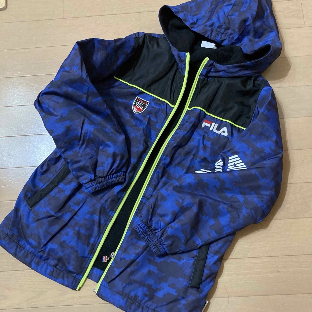 FILA(フィラ)の専用です　FILA 140㎝　ジャンバー　ボーイズ キッズ/ベビー/マタニティのキッズ服男の子用(90cm~)(ジャケット/上着)の商品写真