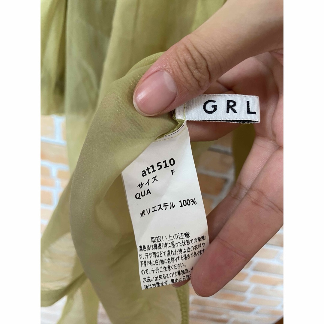 GRL(グレイル)の【ガーリー】GRL グレイル☆ボリューム袖のシースルーシャツ！ レディースのトップス(シャツ/ブラウス(半袖/袖なし))の商品写真