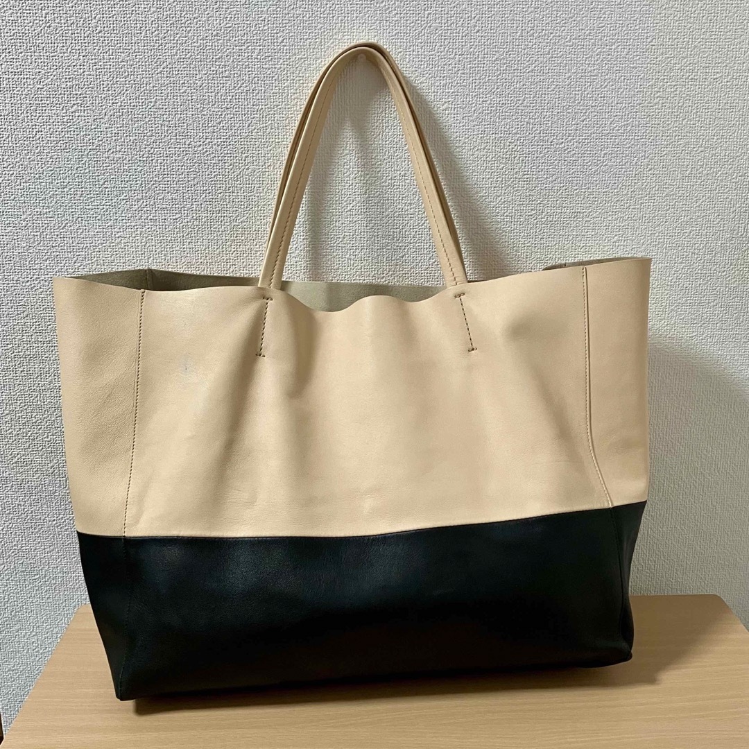 celine(セリーヌ)のCeline セリーヌ ホリゾンタルカバ　バイカラー レディースのバッグ(トートバッグ)の商品写真