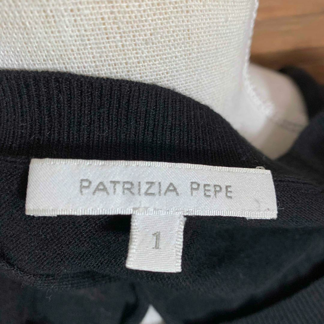 PATRIZIA PEPE(パトリツィアペペ)のPatrizia Pepe ニット サイズ1 S相当 背中開き 黒 レーヨン レディースのトップス(ニット/セーター)の商品写真
