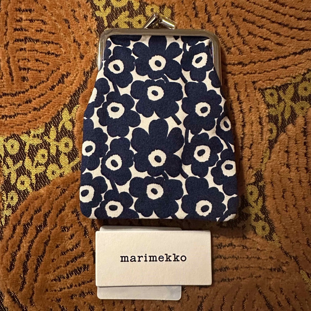 marimekko(マリメッコ)のレア 廃番 新品　マリメッコ　marimekko ポーチ　がま口　ウニッコ レディースのファッション小物(ポーチ)の商品写真