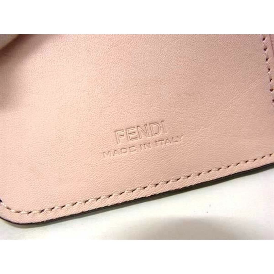 FENDI(フェンディ)の■極美品■ FENDI フェンディ ズッカ柄 レザー 手帳型 iPhoneX/XS対応 アイフォンケース ブラウン系 AU5065  メンズのメンズ その他(その他)の商品写真