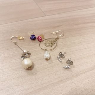 ピアス4点まとめ売りセット(ピアス)