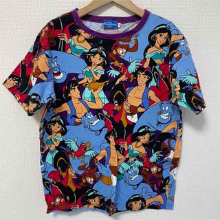 ディズニー(Disney)のアラジン 総柄 Tシャツ(Tシャツ(半袖/袖なし))