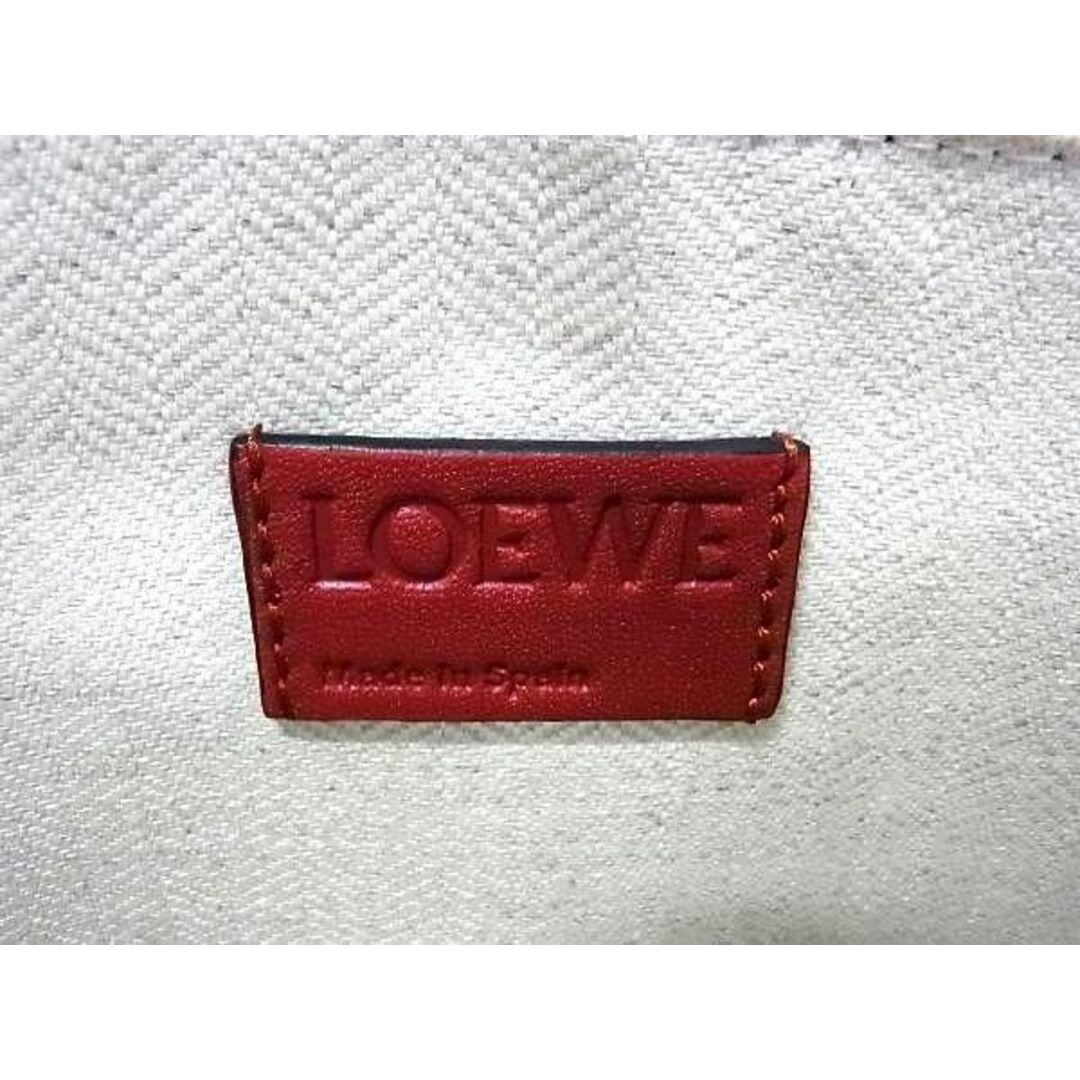 LOEWE(ロエベ)の■新品■未使用■ LOEWE ロエベ リピートアナグラム レザー クラッチバッグ セカンドバッグ レッド系×ブルー系 AU5558  レディースのバッグ(その他)の商品写真