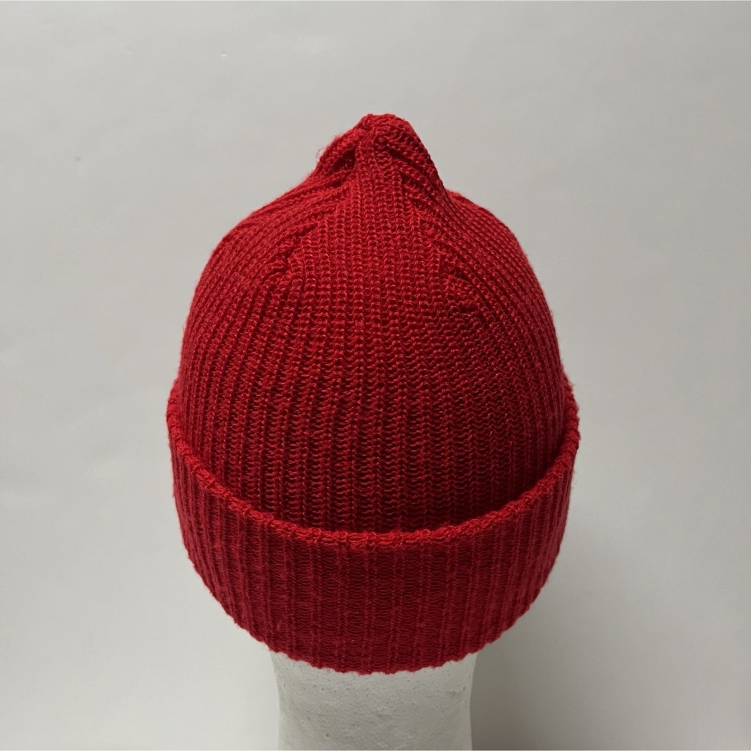 THRASHER(スラッシャー)のINDEPENDENT × THRASHER BEANIE Red メンズの帽子(ニット帽/ビーニー)の商品写真