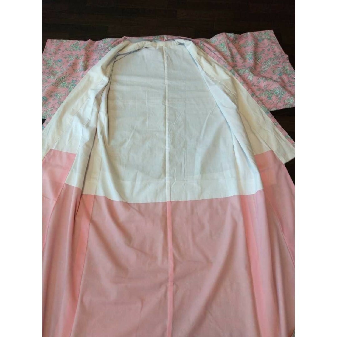 着物　きもの 　袷　あわせ　お茶会　浴衣　アンティーク着物　和服　和装　ピンク レディースの水着/浴衣(着物)の商品写真