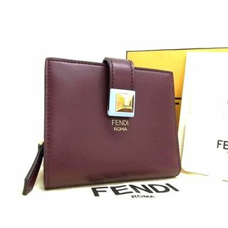 フェンディ(FENDI)の■新品同様■ FENDI フェンディ レザー スタッズ 二つ折り 財布 ウォレット 小銭入れ 札入れ レディース ワインレッド系 AW0842 (財布)