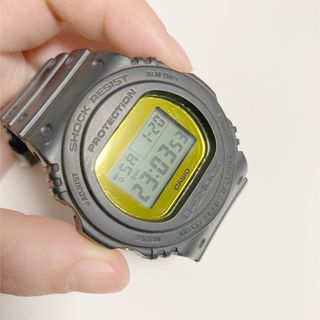 ジーショック(G-SHOCK)のCASIO Gショック　ブラック×ゴールド(腕時計(デジタル))