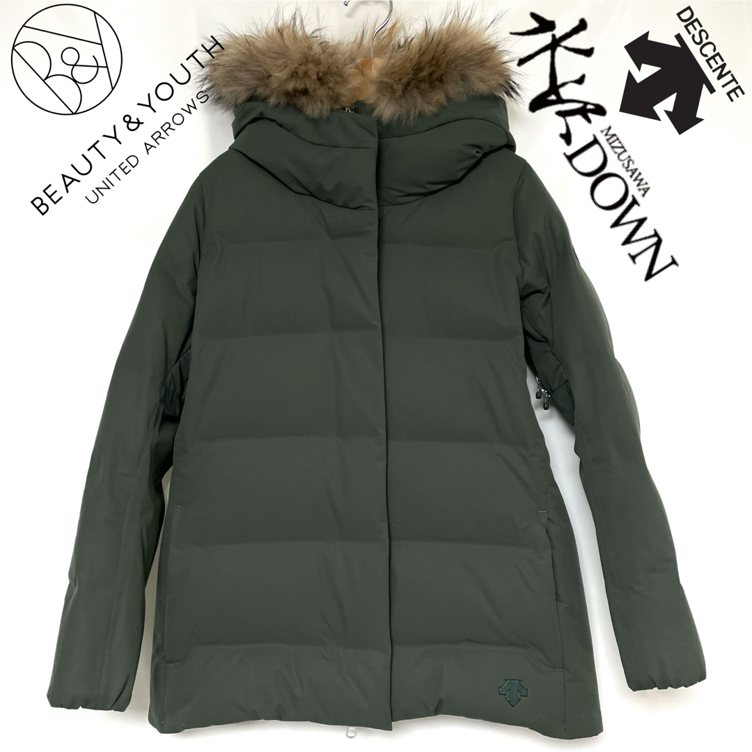 DESCENTE(デサント)のB&Y DESCENTE MIZUSAWA DOWN ファー付き グリーン M レディースのジャケット/アウター(ダウンジャケット)の商品写真