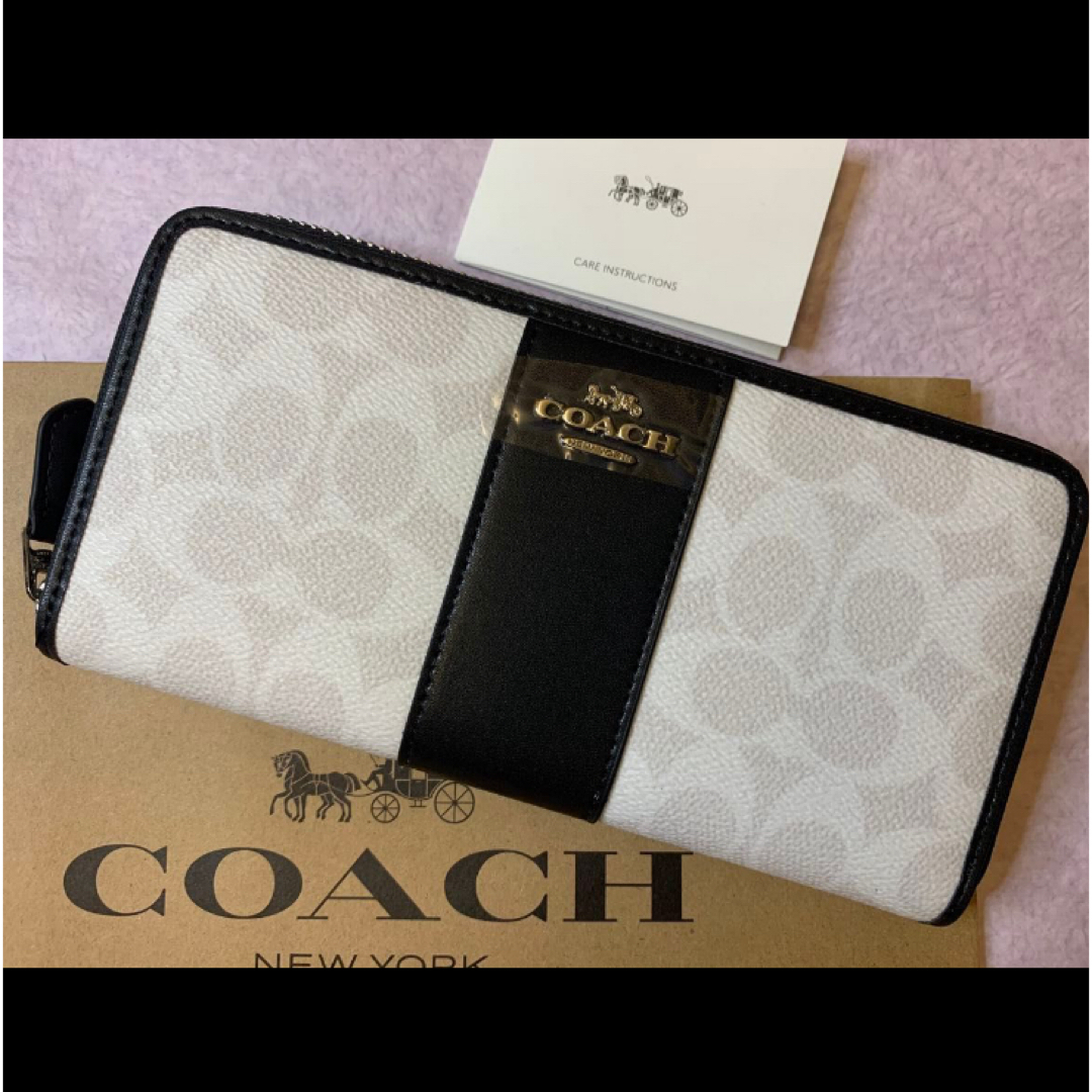 COACH(コーチ)の新品　COACH 長財布　シグネチャー　ラウンドファスナー　小銭入れ有 レディースのファッション小物(財布)の商品写真