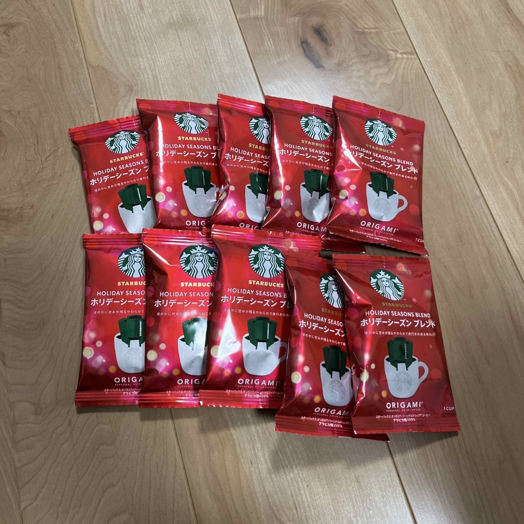 Starbucks Coffee(スターバックスコーヒー)のスターバック　オリガミ　ホリデーシーズンブレンド10袋 食品/飲料/酒の飲料(コーヒー)の商品写真