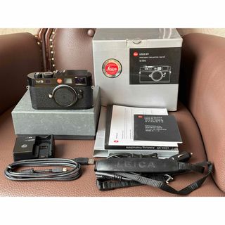 ライカ(LEICA)の付属品完備 美品 CCD交換対策済み ライカ M9ボディ ブラックペイント(デジタル一眼)