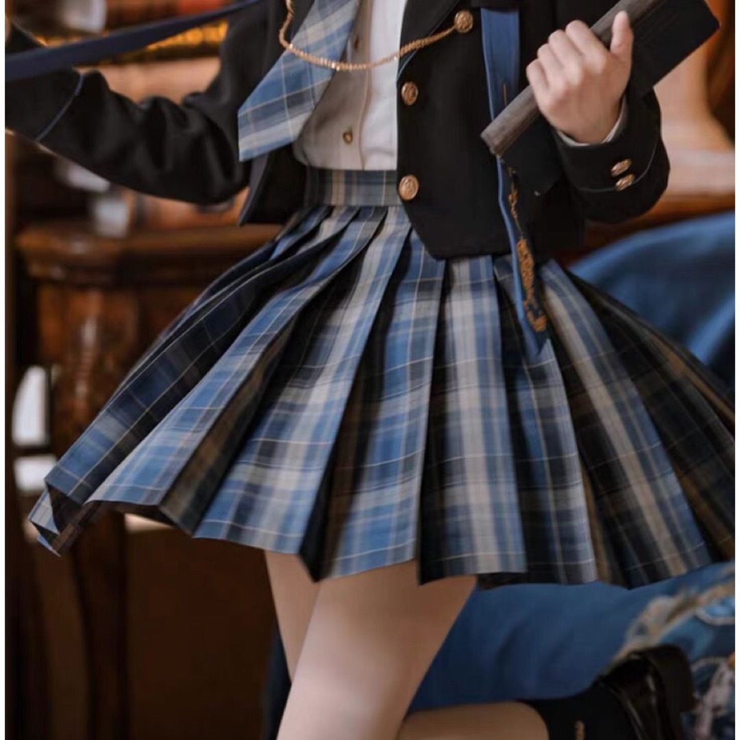 夢展望(ユメテンボウ)のレイブンクロー　TR織　チェック柄　青灰色スカート　JK制服　ブルーグレー レディースのスカート(ひざ丈スカート)の商品写真