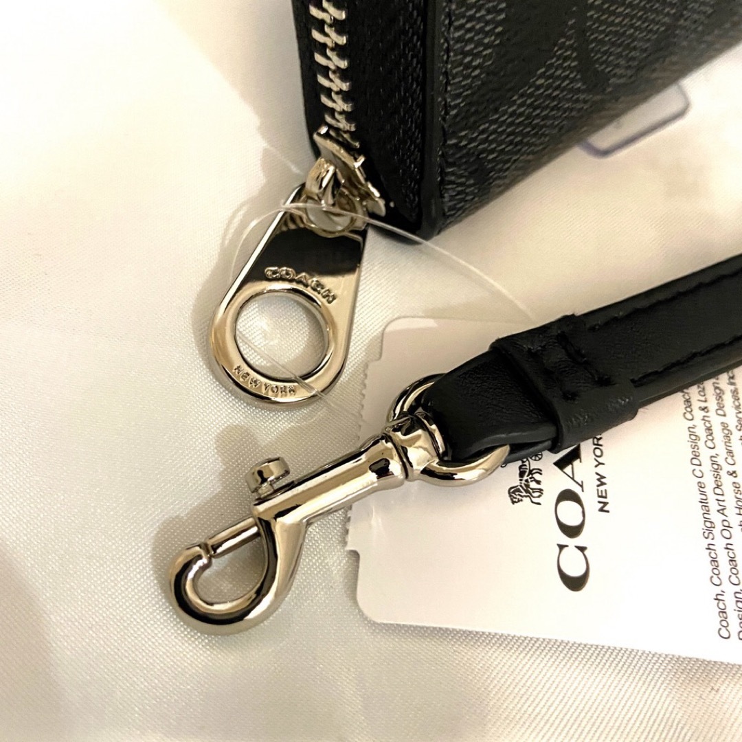 COACH(コーチ)のギフト⭕️ コーチ 長財布　人気のブラック×チャコール　男女兼用 メンズのファッション小物(長財布)の商品写真