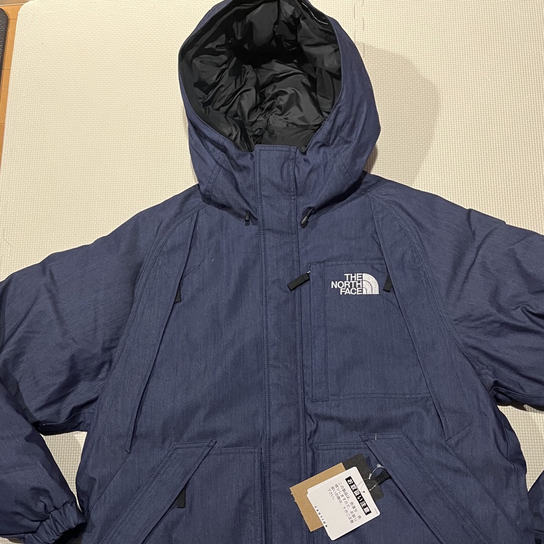 THE NORTH FACE(ザノースフェイス)のノースフェイス　マウンテンダウンジャケット　限定品 メンズのジャケット/アウター(ダウンジャケット)の商品写真