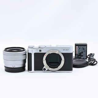 フジフイルム(富士フイルム)のFUJIFILM X-A7 レンズキット シルバー(ミラーレス一眼)