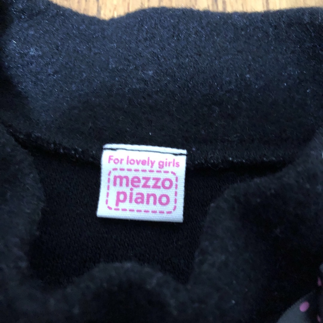 mezzo piano(メゾピアノ)のメゾピアノ　130 トップス　肩出し　アームウォーマー キッズ/ベビー/マタニティのキッズ服女の子用(90cm~)(ニット)の商品写真