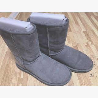 アグ(UGG)のUGG アグ　ムートンブーツ　クラシックショートブーツ　23㎝(ブーツ)