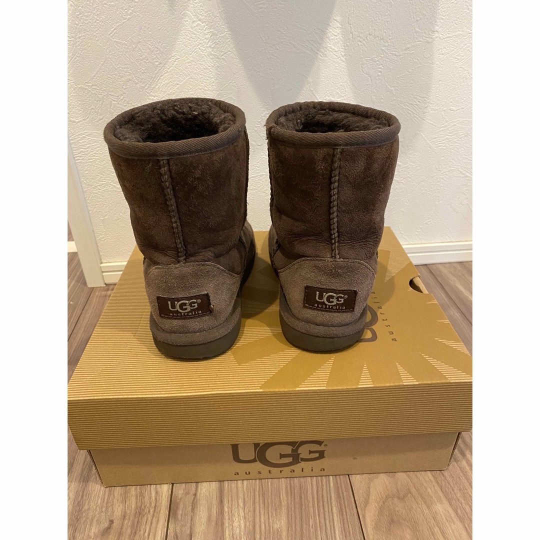 UGG AUSTRALIA(アグオーストラリア)の【阪急百貨店購入】UGG  Australia ムートンブーツ　19.5cm キッズ/ベビー/マタニティのキッズ靴/シューズ(15cm~)(ブーツ)の商品写真