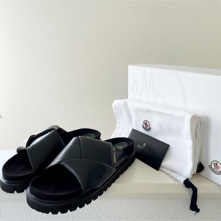 モンクレール(MONCLER)のMoncler FANTINE  37 24cm 黒　サンダル　モンクレール(サンダル)