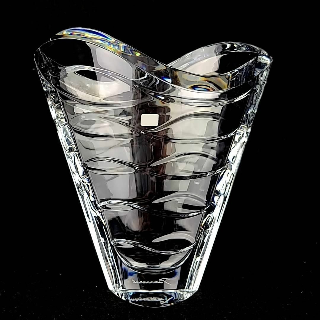 ◇未使用 ◆ バカラ ウェーブ フラワーベース 花瓶 クリスタルガラス 箱付き