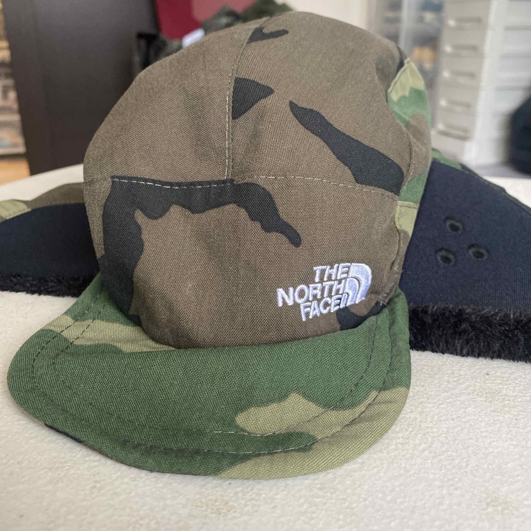 THE NORTH FACE(ザノースフェイス)のノースフェイスTHE NORTH FACE フライトキャップ　カモフラ メンズの帽子(キャップ)の商品写真