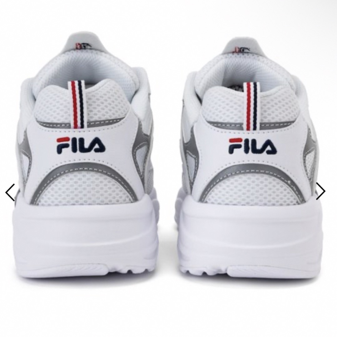 FILA(フィラ)のFILA フィラ　厚底　スニーカー　24 ホワイト　白 レイトレイサー　22FW レディースの靴/シューズ(スニーカー)の商品写真