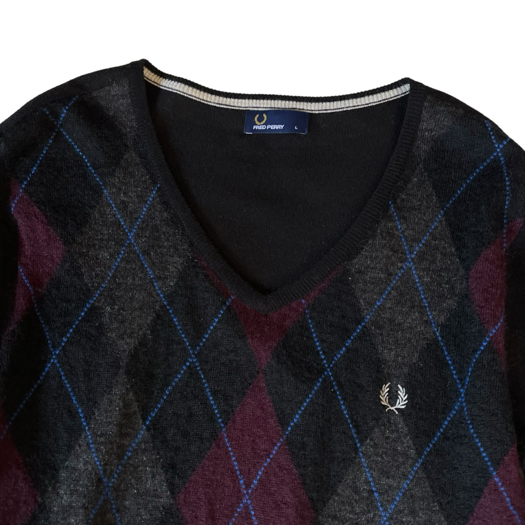 FRED PERRY - フレッドペリー☆ Vネックセーター ニット FRED PERRY - フレッドペリー☆ Vネックセーター ニット